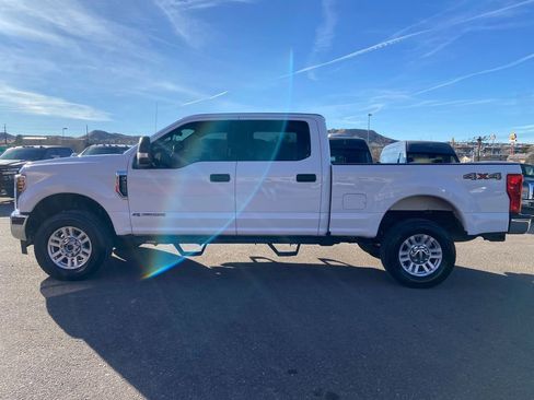 Used 2019 Ford F250 XLT w/ Snow Plow Prep Package image 9