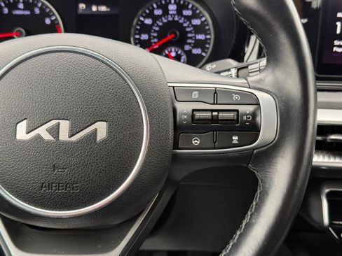 Used 2023 Kia K5 GT-Line image 24