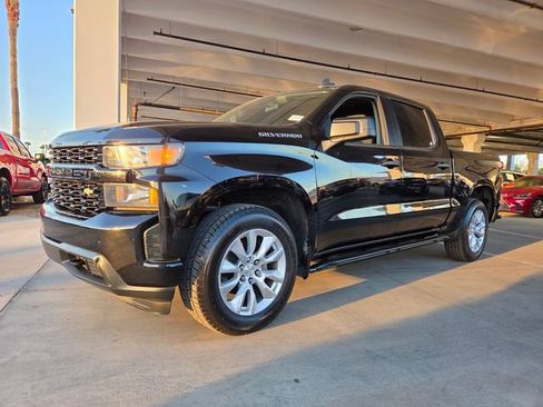 Certified 2020 Chevrolet Silverado 1500 Custom w/ Custom Value Package RWD image 2