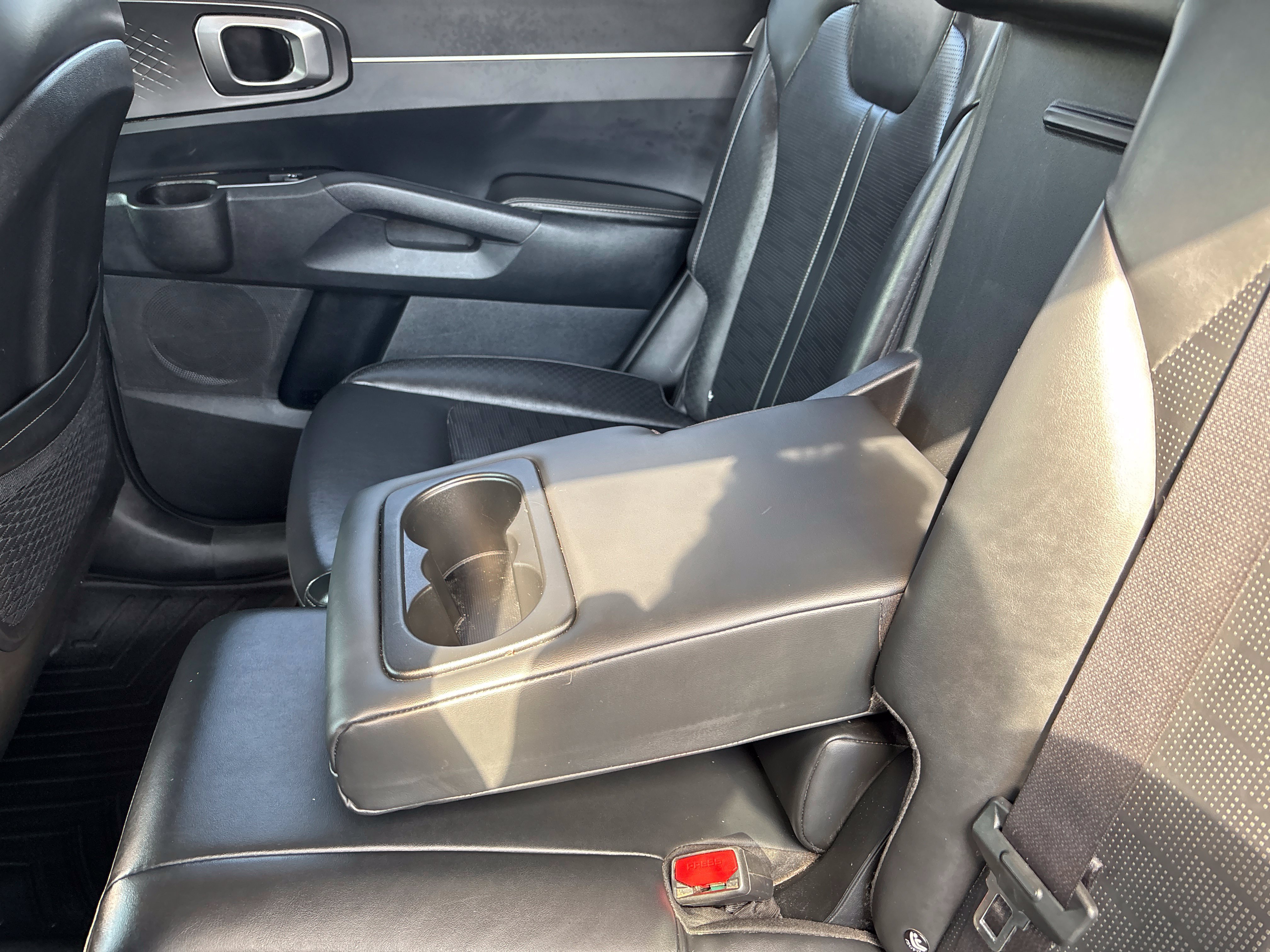 Used 2024 Kia Sorento S w/ Panoramic Sunroof Package FWD image 42