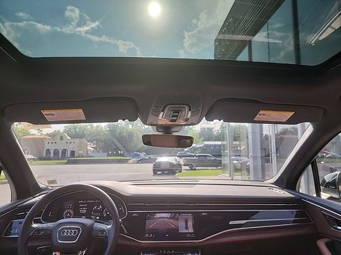 Used 2026 Audi Q7 3.0T Premium Plus w/ Premium Plus Package AWD/4WD image 14