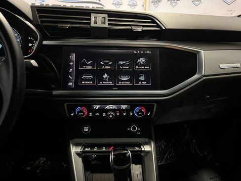 Used 2024 Audi Q3 2.0T Premium AWD/4WD image 36
