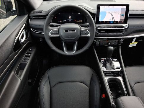 New 2026 Jeep Compass Limited w/ Sun, Sound & Navigation Group image 7
