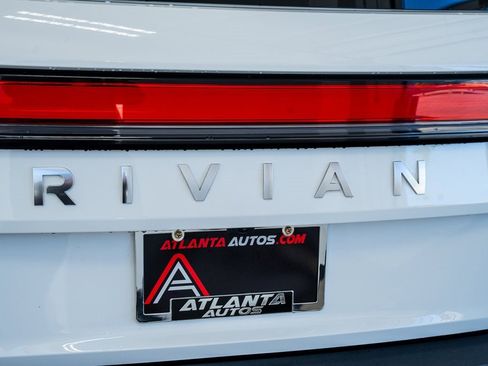 Used 2023 Rivian R1S Adventure image 25