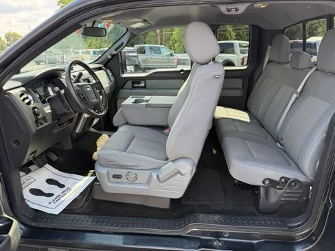 Used 2014 Ford F150 XLT w/ Equipment Group 302A Luxury AWD/4WD image 22