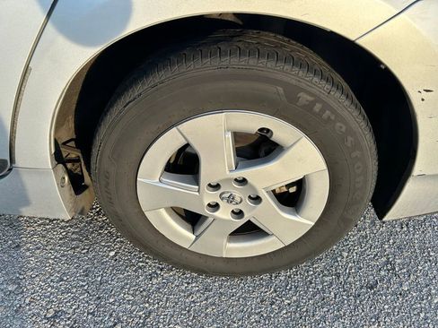 Used 2011 Toyota Prius Two FWD image 10