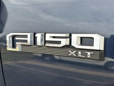 Used 2016 Ford F150 XLT w/ Equipment Group 302A Luxury image 9