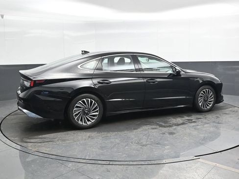 Certified 2024 Hyundai Sonata SEL image 2