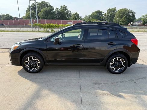 Used 2016 Subaru Crosstrek 2.0i Premium AWD/4WD image 11