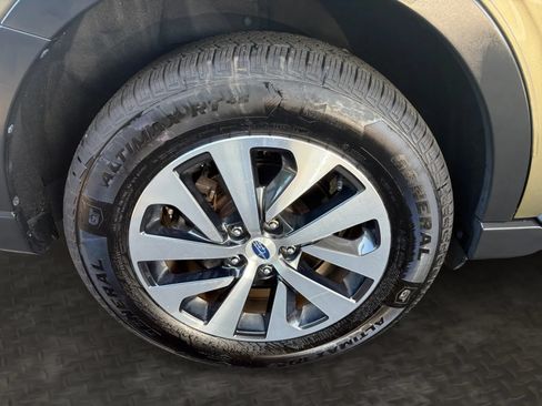Used 2021 Subaru Outback Premium AWD/4WD image 40