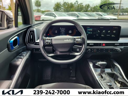 New 2026 Kia Sorento LX FWD image 15