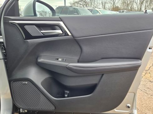 New 2026 Mitsubishi Outlander SE AWD/4WD image 6
