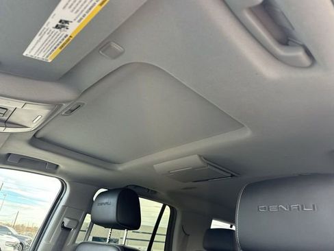 Used 2016 GMC Yukon Denali w/ Open Road Package image 18