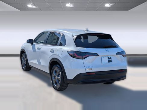 New 2026 Honda HR-V LX image 3