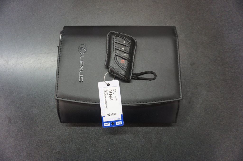 Used 2024 Lexus RX 350 Premium w/ Accessory Package (Z1) FWD image 19