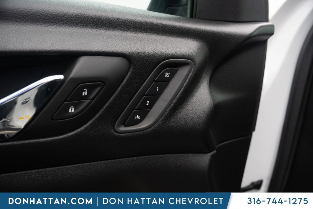 Used 2018 GMC Acadia Denali w/ Technology Package AWD/4WD image 15