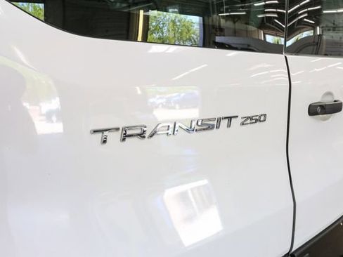 Used 2024 Ford Transit 250 Low Roof w/ Exterior Upgrade Package RWD image 9