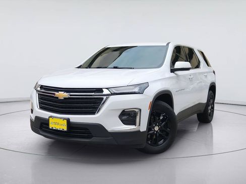 Used 2024 Chevrolet Traverse LS w/ Safety Package FWD image 1
