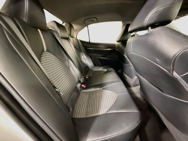 Used 2021 Toyota Camry SE FWD image 25