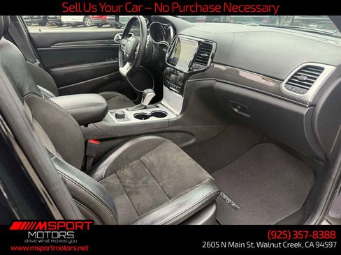 Used 2021 Jeep Grand Cherokee SRT w/ Trailer Tow Group IV AWD/4WD image 15