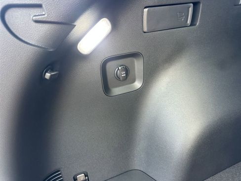 New 2026 Kia Sportage EX AWD/4WD image 36