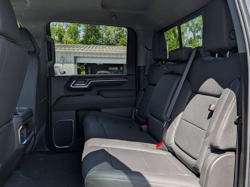 New 2026 GMC Sierra 2500 SLT w/ SLT Premium Package AWD/4WD image 22