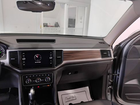 Used 2021 Volkswagen Atlas SE FWD image 69