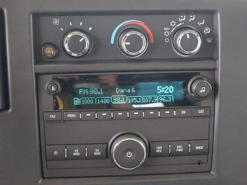 New 2025 GMC Savana 2500 w/ Driver Convenience Package image 29