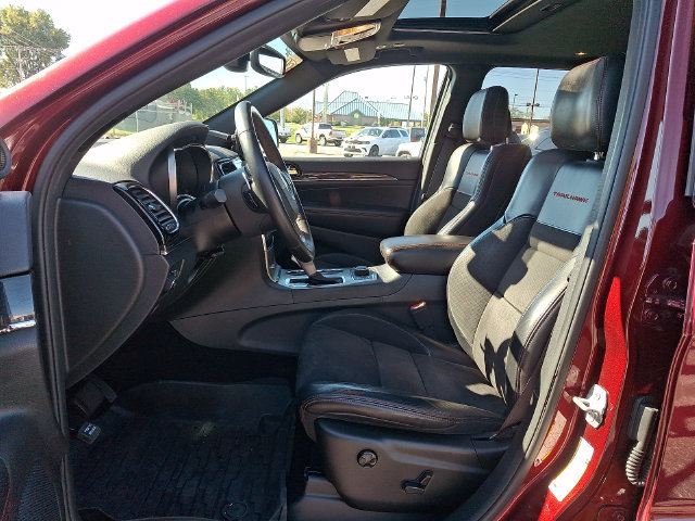 Used 2019 Jeep Grand Cherokee Trailhawk AWD/4WD image 14