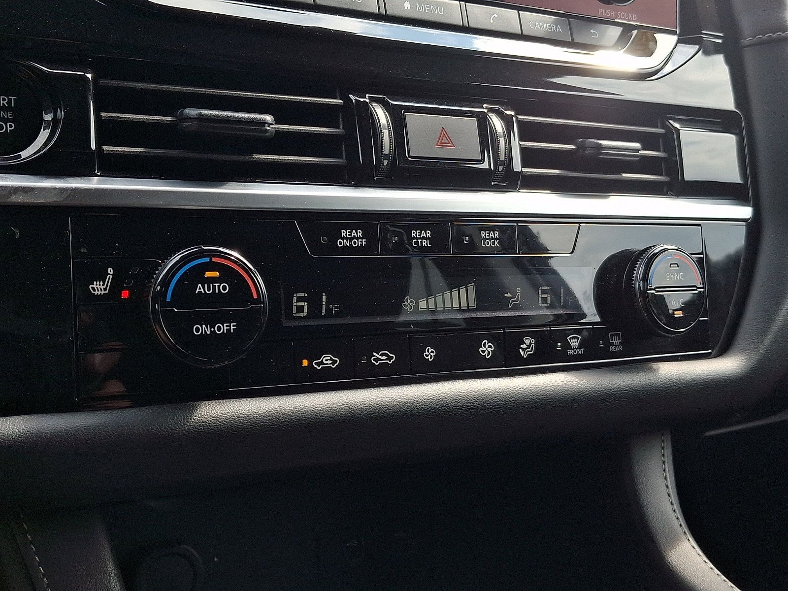 Certified 2025 Nissan Pathfinder SV AWD/4WD image 15