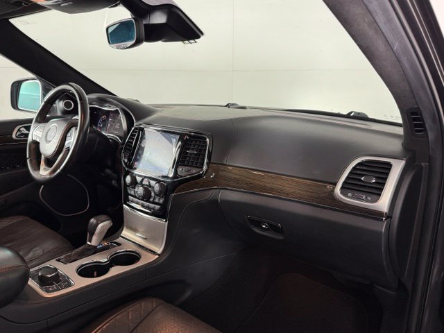 Used 2019 Jeep Grand Cherokee Summit AWD/4WD image 14