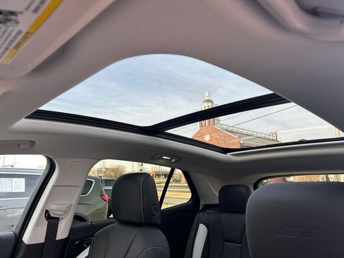 New 2026 Buick Envision Sport Touring AWD/4WD image 15