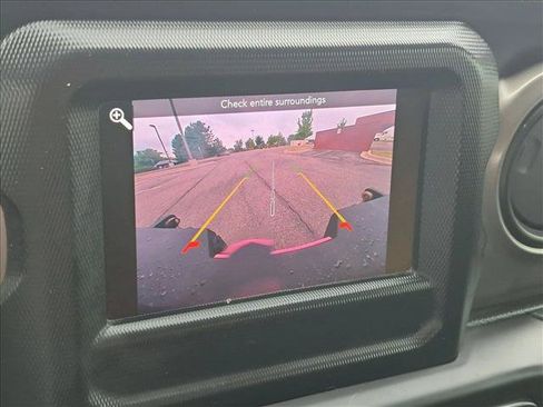 Used 2020 Jeep Gladiator Sport w/ Quick Order Package 23S AWD/4WD image 12