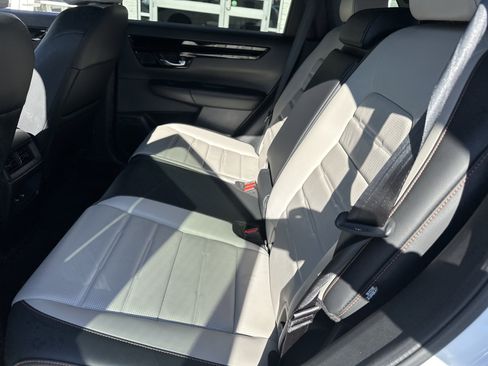 Used 2024 Honda CR-V Sport Touring image 11