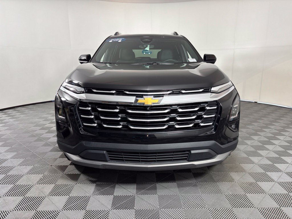 Certified 2025 Chevrolet Equinox LT w/ Convenience Package II AWD/4WD image 11