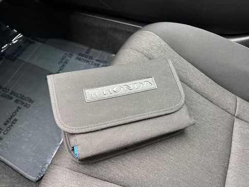 Used 2023 Honda Accord EX image 33