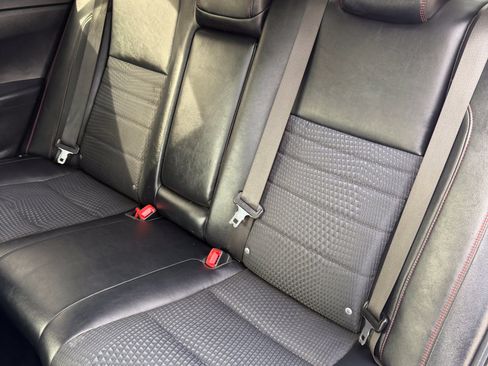 Used 2015 Toyota Camry SE FWD image 20