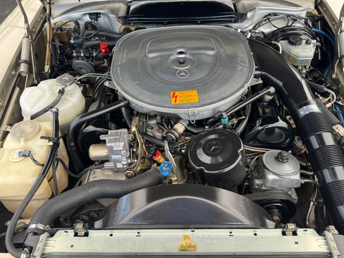 Used 1988 Mercedes-Benz 560 SL image 39
