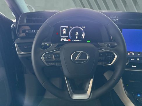 Certified 2025 Lexus RZ 300e w/ Accessory Package (Z1) image 11