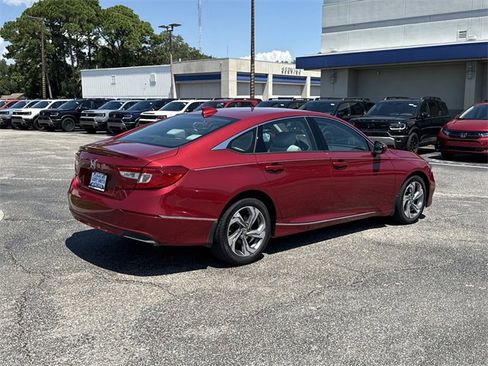 Used 2020 Honda Accord EX image 5