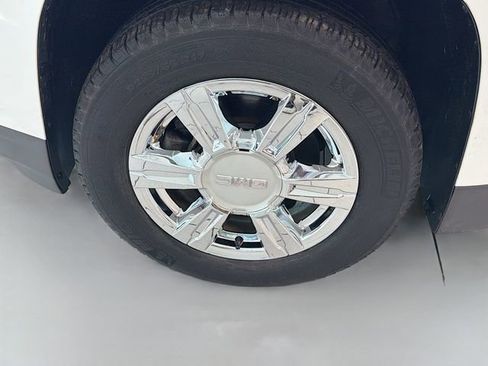 Used 2016 GMC Terrain SLE image 27