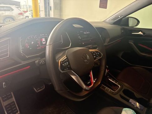 Used 2023 Volkswagen Jetta GLI Autobahn FWD image 11