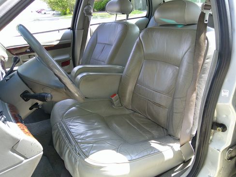 Used 2002 Chevrolet Camaro LT image 36