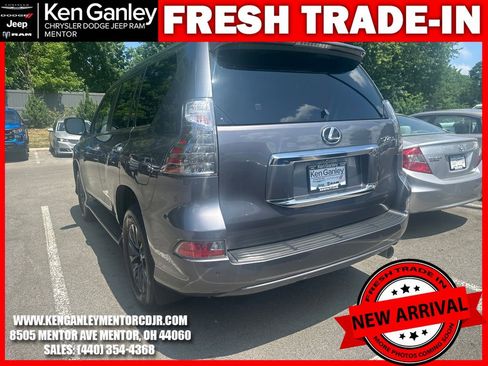 Used 2022 Lexus GX 460 Premium w/ Premium Package AWD/4WD image 5