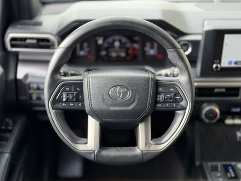 Used 2025 Toyota 4Runner SR5 image 14