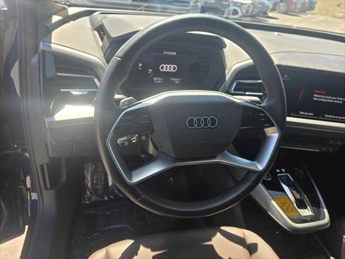Used 2023 Audi Q4 e-tron Prestige AWD/4WD image 28