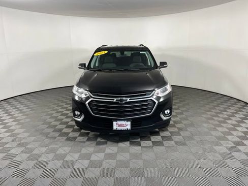 Used 2021 Chevrolet Traverse LT AWD/4WD image 2