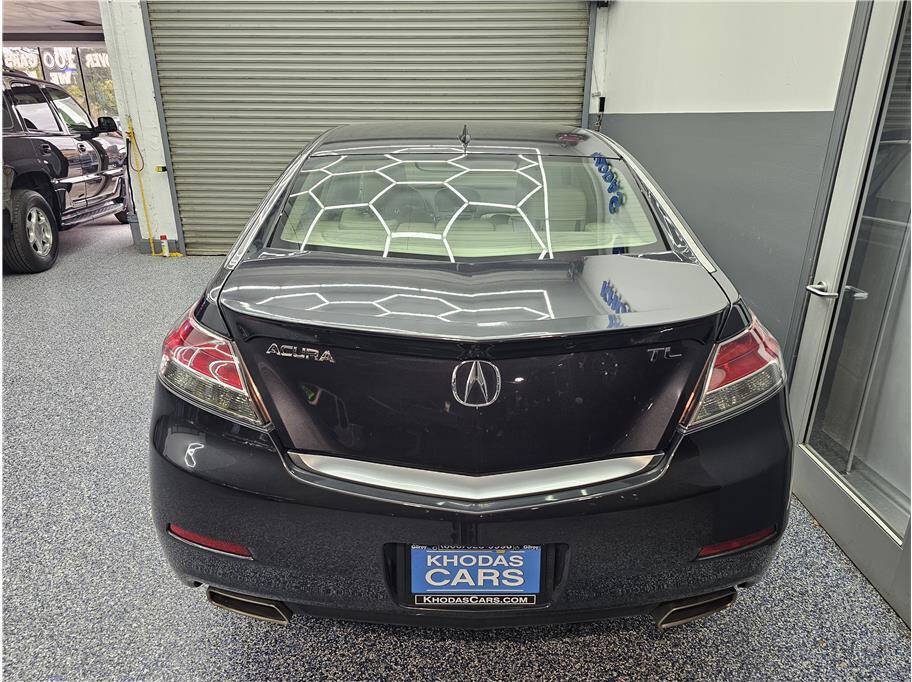 Used 2012 Acura TL w/ Technology Package FWD image 4