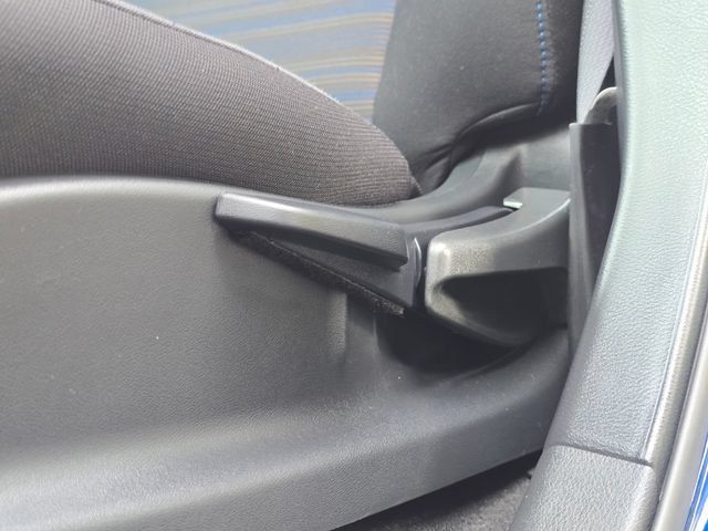 Used 2025 Nissan Leaf S FWD image 20
