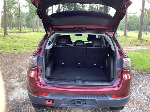 Used 2022 Jeep Compass Trailhawk w/ Trailhawk Elite Group image 9